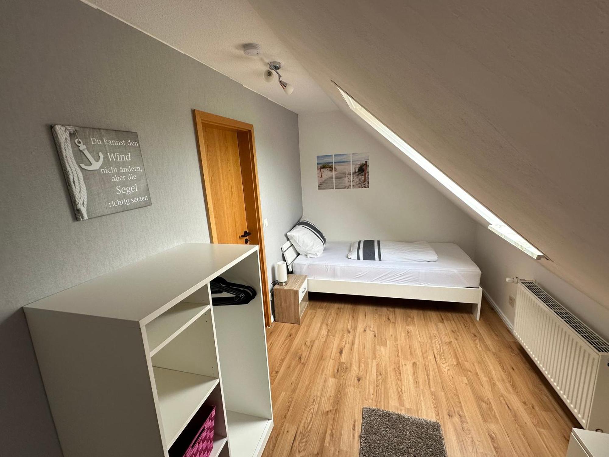 Rosenhaus Esens - Wohnung Backbord Exteriér fotografie