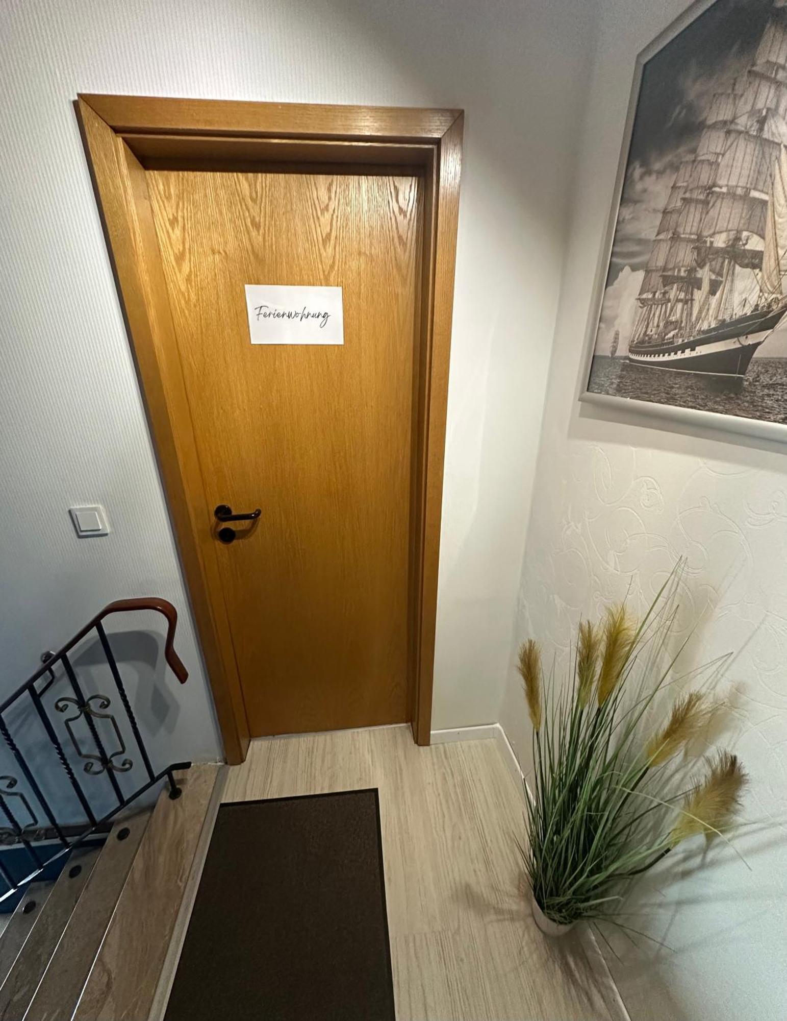 Rosenhaus Esens - Wohnung Backbord Exteriér fotografie